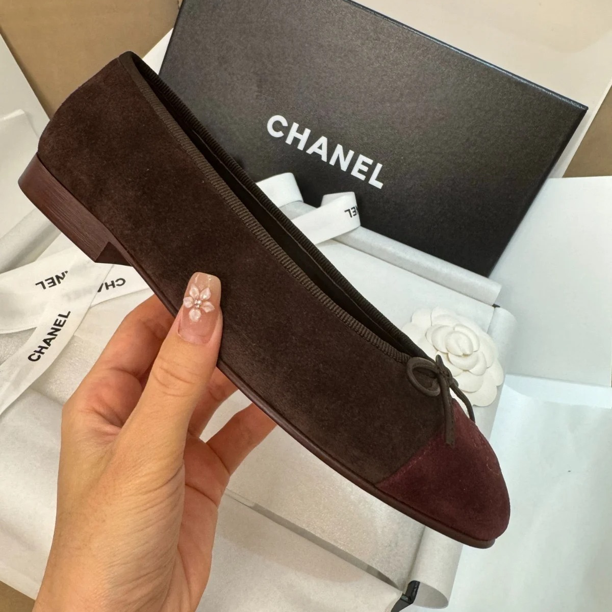 CHANEL 25 BORDEAUX CAVIAR & BALLERINA FLATS SET