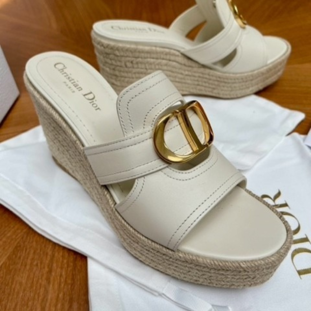 DIOR BOBBY CROSSBODY & 30 MONTAIGNE WEDGE SLIDES SET