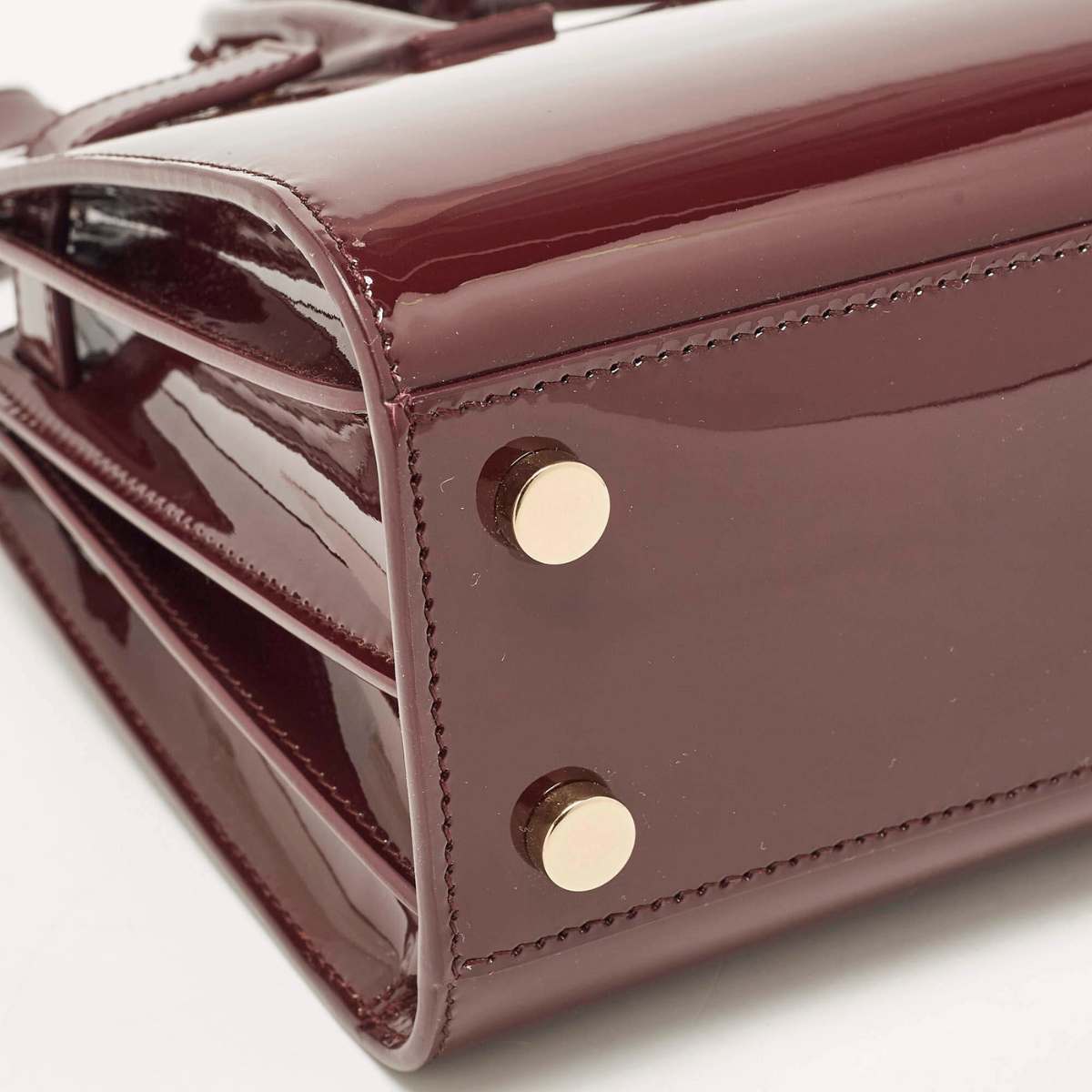 YVES SAINT LAURENT SAC DE JOUR NANO IN PATENT LEATHER