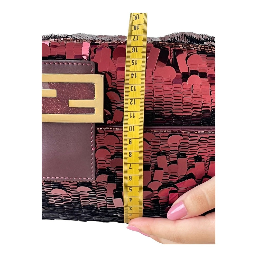 FENDI BAGUETTE BAG IN RED SEQUINS
